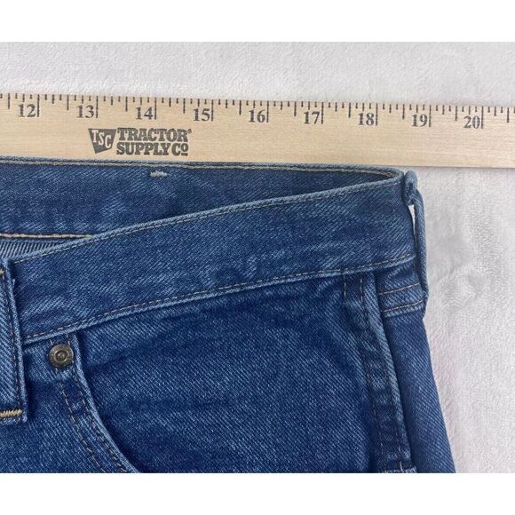 NWT Wrangler Straight Jeans Women's Size 36x34 Blue Denim Cotton Relaxed Fit - Picture 6 of 11
